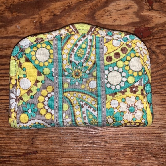 Vera Bradley Lemon Parfait Magnet Coinpurse - Picture 1 of 3